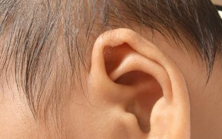 新生儿第三天听力未通过，是正常现象还是需干预的信号？