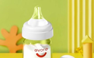 新生儿奶瓶选什么牌子？