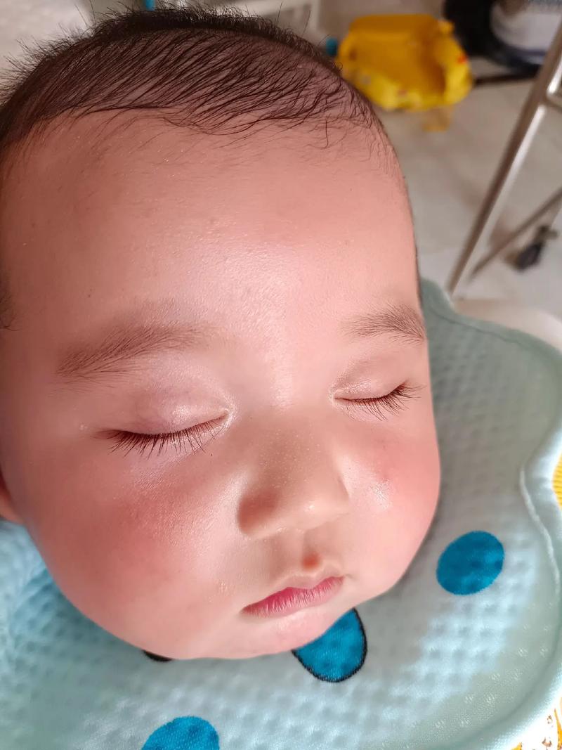 新生儿下巴抖动是正常现象吗？需警惕哪些问题？-第1张图片-郑州医学网