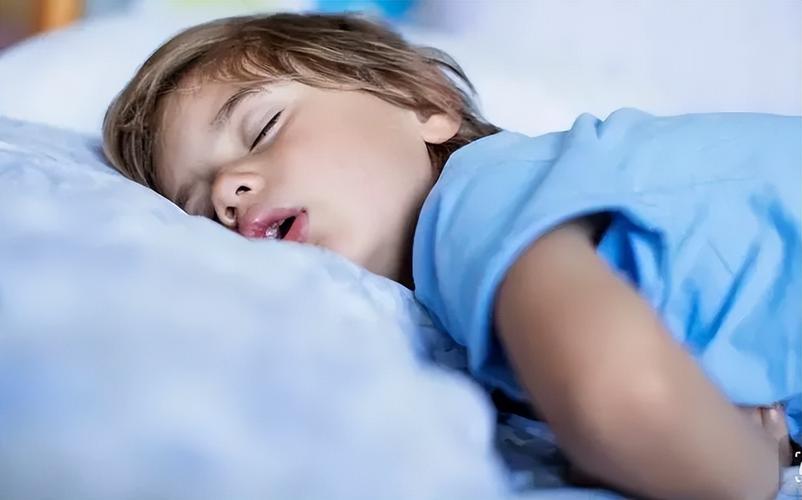 新生儿平躺呼吸不畅,是睡姿不对还是其他原因?-第3张图片-郑州医学网 新生儿平躺呼吸不畅,是睡姿不对还是其他原因?-第3张图片-郑州医学网