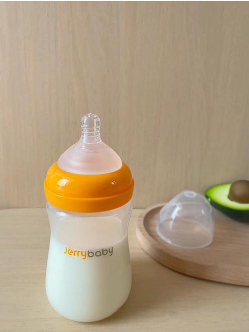 新生儿奶瓶选什么材质最安全合适?-第3张图片-郑州医学网 新生儿奶瓶选什么材质最安全合适?-第3张图片-郑州医学网