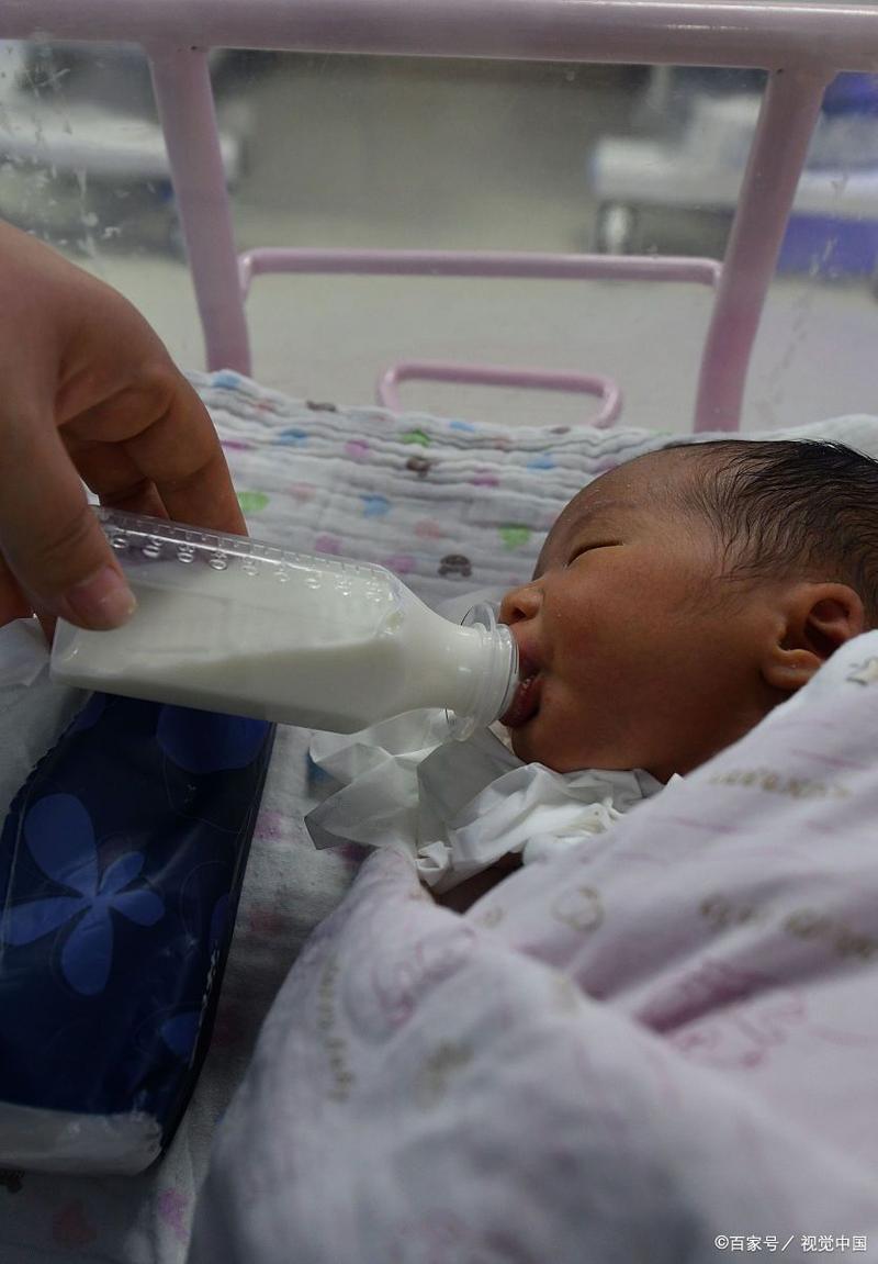 新生儿母乳加奶粉喂养，如何科学配比才不会伤肠胃？-第2张图片-郑州医学网