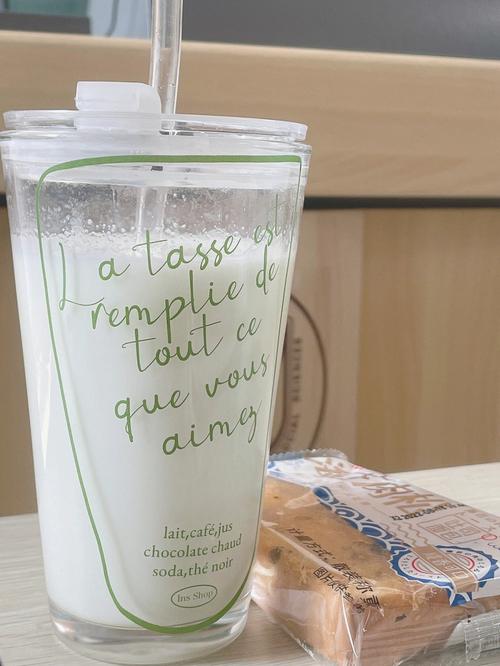 君乐宝新生儿奶粉配方是否贴合宝宝娇嫩肠道需求？-第3张图片-郑州医学网