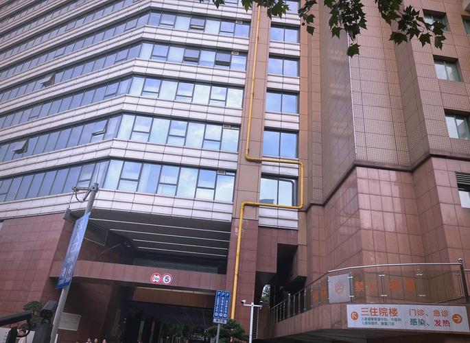 长沙市省儿童医院的具体地址在哪里？周边交通和停车方便吗？-第3张图片-郑州医学网