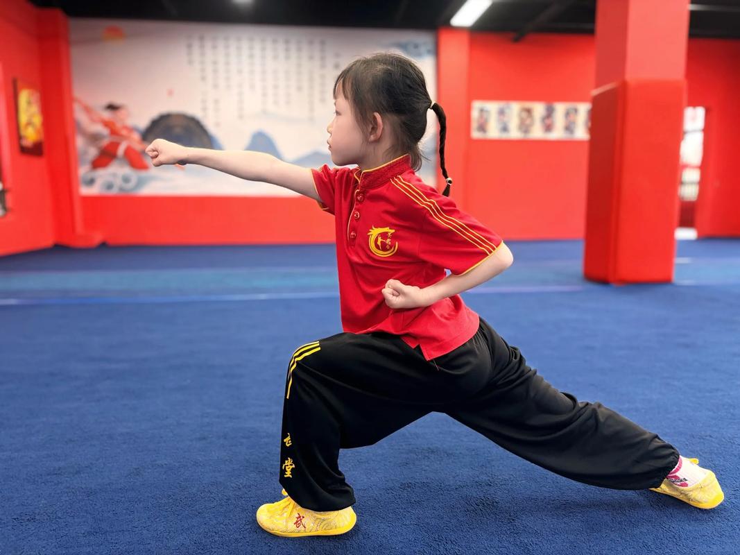 儿童几岁开始练武术最合适？过早或过晚会有哪些影响？-第2张图片-郑州医学网