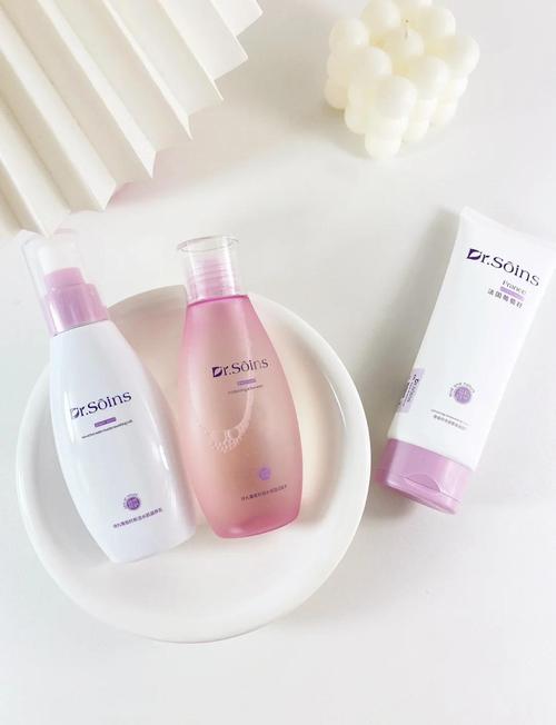 备孕期间洗面奶能用吗？成分安全怎么选？对胎儿有影响吗？-第1张图片-郑州医学网