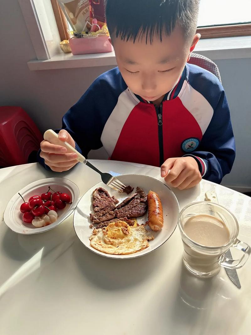 儿童吃牛排对身体好吗？营养专家解答儿童食用牛排的利弊与注意事项-第3张图片-郑州医学网