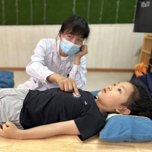 儿童保健科具体包含哪些检查项目?不同年龄段检查重点有何差异?-第1张图片-郑州医学网 儿童保健科具体包含哪些检查项目?不同年龄段检查重点有何差异?-第1张图片-郑州医学网